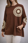 Maglione con Fiore Ricamato