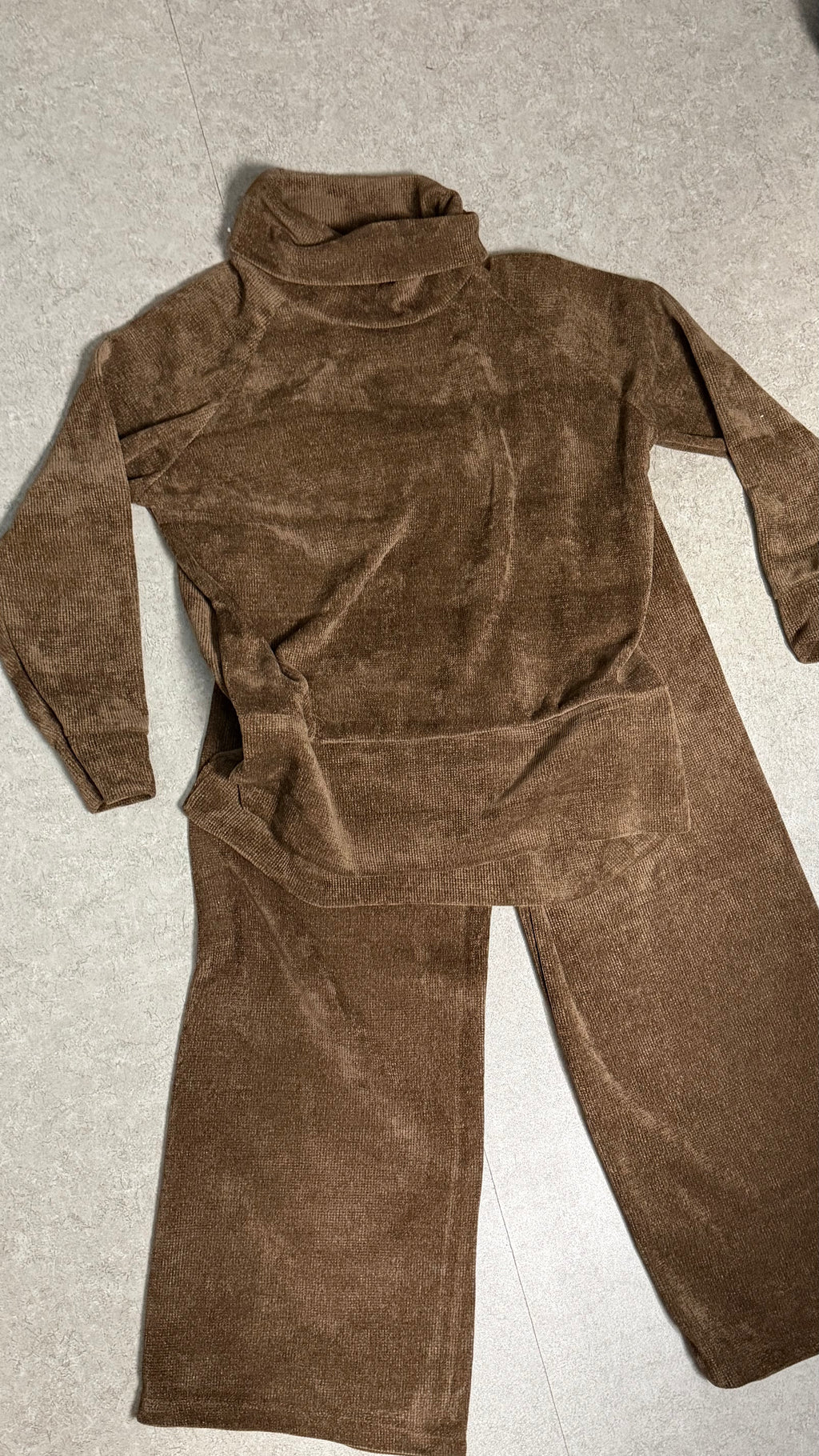 Coordinato in Velluto Dolcevita