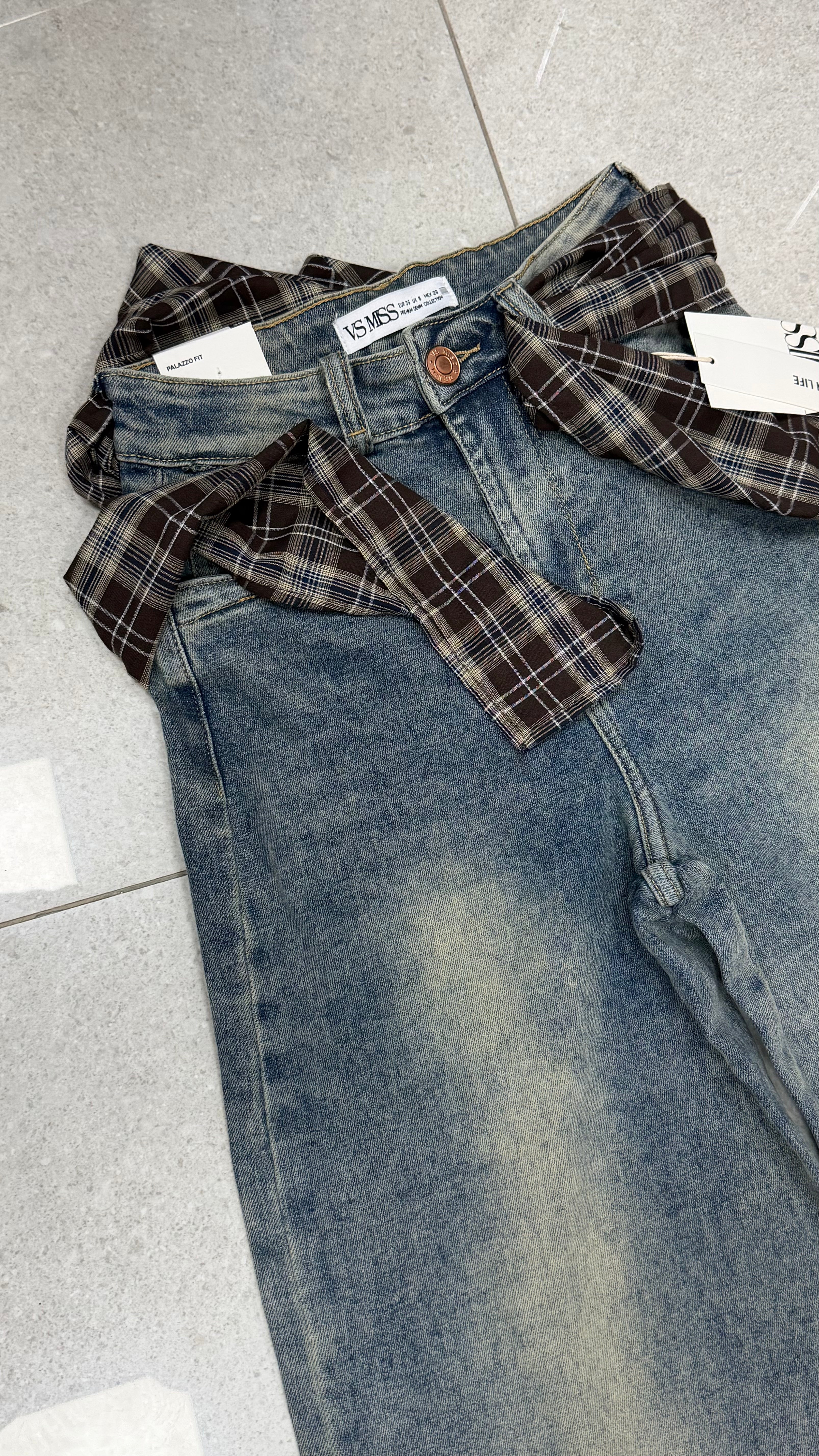 Jeans Palazzo Con Camicia a quadri