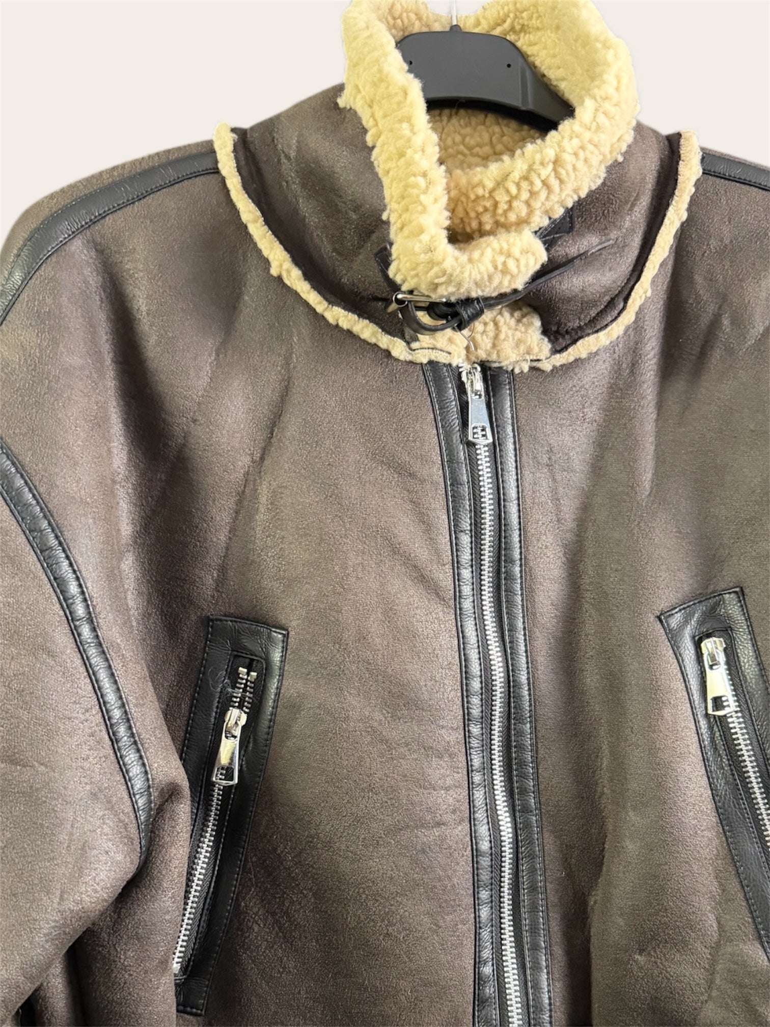 Giubbino Aviator stile Montone